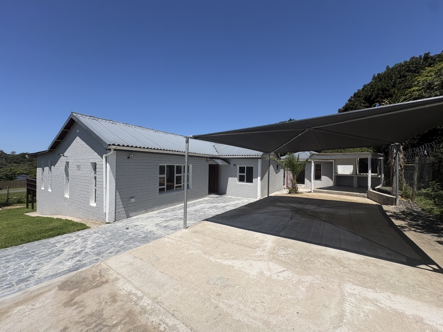 5 Bedroom Property for Sale in Cintsa East Eastern Cape